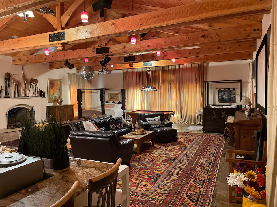 Luxury lodging in Corrales, New Mexico at the Oasis spiritual spa