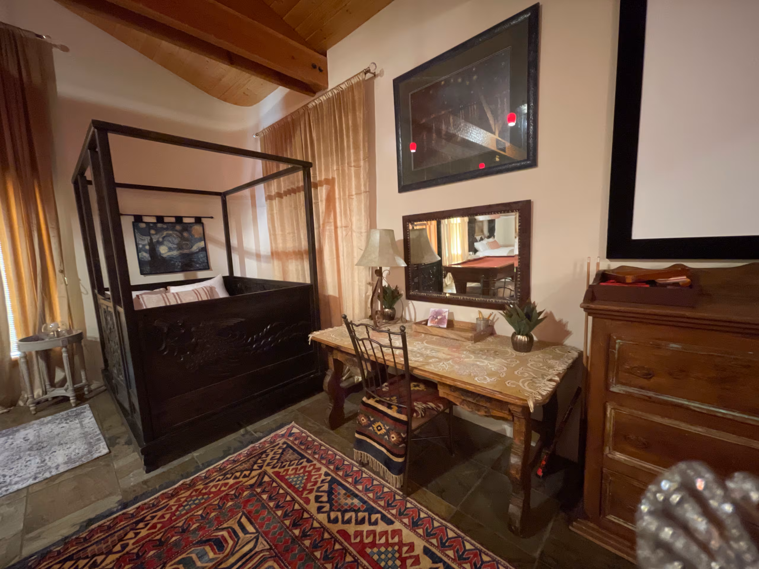 The O'Waken Oasis bedroom